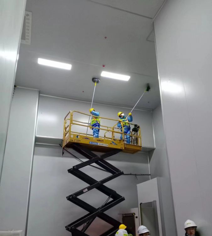 精保洁与外墙清洗价格指南 多少钱一平才合理？