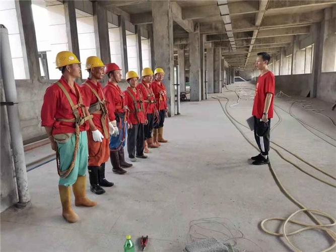 秀山县写字楼外墙清洗 专业服务让建筑焕然一新